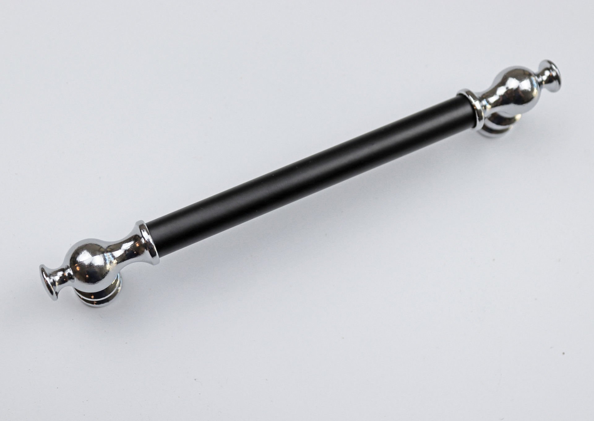 KROM VE MAT SİYAH METAL DOLAP KULP